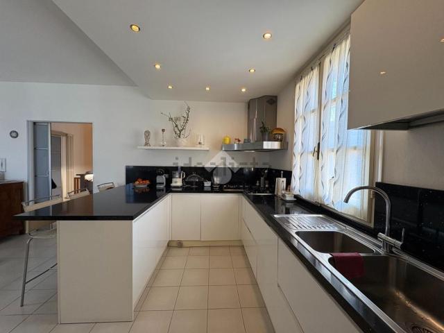 Case e ville in vendita di 190 m²