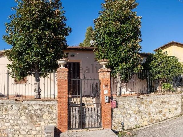 Case e ville in vendita di 190 m²