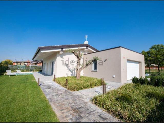 Case e ville in vendita di 190 m²