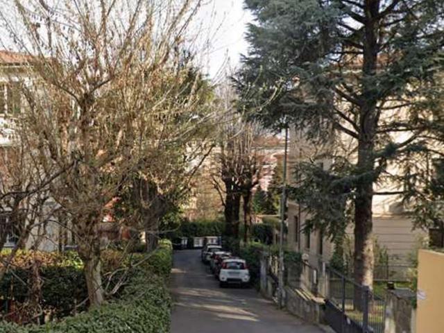 Case e ville in vendita di 190 m² in Via Corsica