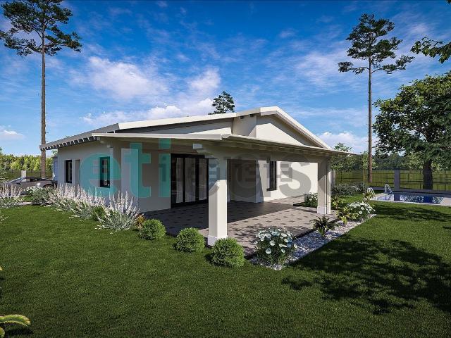 Case e ville in vendita di 190 m² in Via Salvo d&apos Acquisto