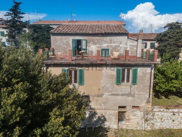 Case e ville in vendita di 190 m² in Via Poggio San Rocco, 13