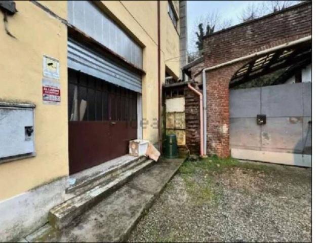 Case e ville in vendita di 190 m² in Via Roma, 32