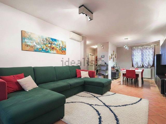Case e ville in vendita di 190 m² in Via Russo, 13