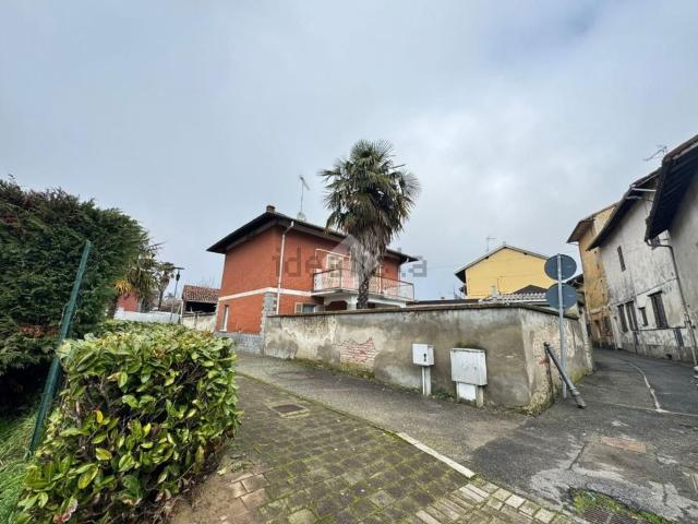Case e ville in vendita di 190 m² in Via XX Settembre 1870, 38