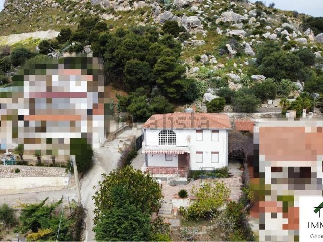 Case e ville in vendita di 190 m² in Contrada ciotta