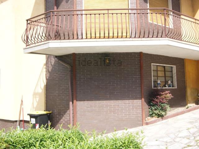Case e ville in vendita di 190 m² in Corso Guglielmo Marconi, 73
