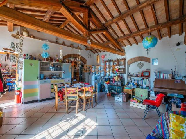Case e ville in vendita di 190 m² in Strada Comunale San Marino
