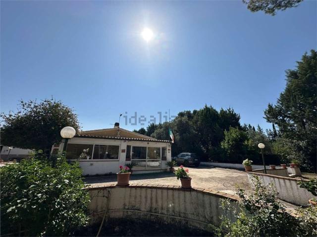 Case e ville in vendita di 190 m² in Strada Senza Nome