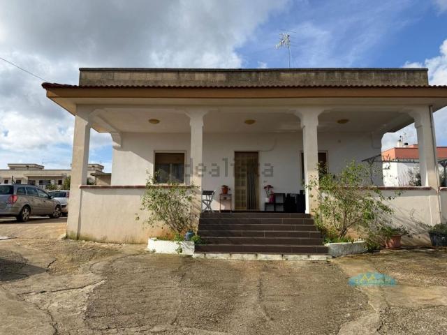 Case e ville in vendita di 191 m² in Traversa Galante