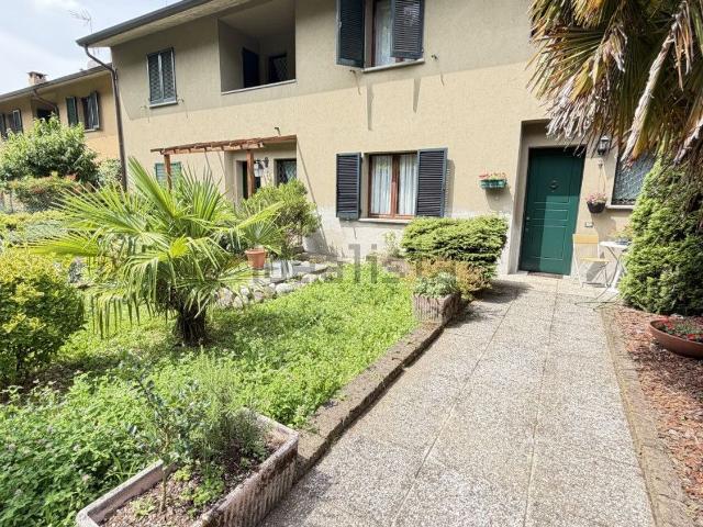 Case e ville in vendita di 191 m² in Via Palestro, 21