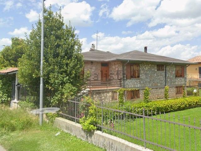 Case e ville in vendita di 192 m²