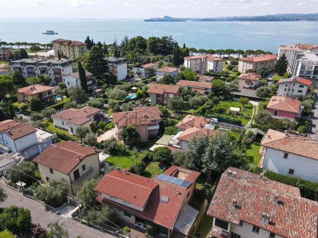 Case e ville in vendita di 193 m²
