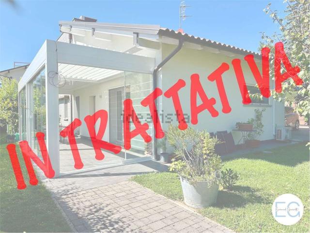 Case e ville in vendita di 193 m² in Via Castello