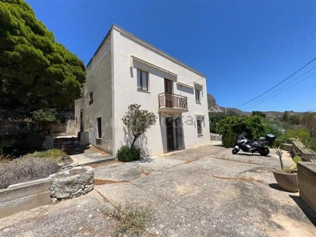 Case e ville in vendita di 193 m² in Via San Giovannello