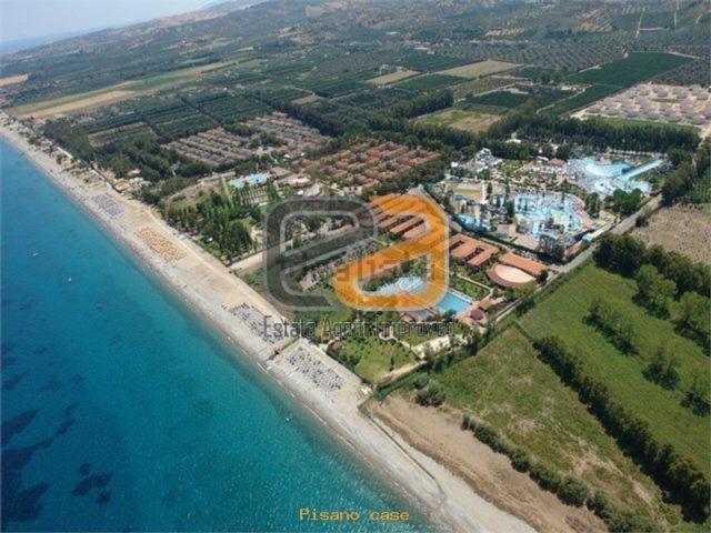 Case e ville in vendita di 194 m² in Contrada zolfara