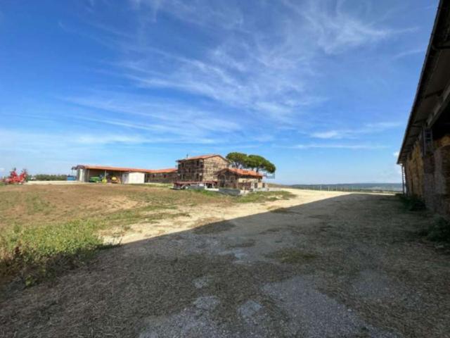 Case e ville in vendita di 194 m² in Piazzale Trieste