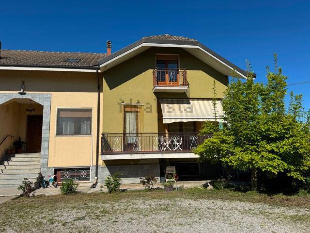 Case e ville in vendita di 195 m²