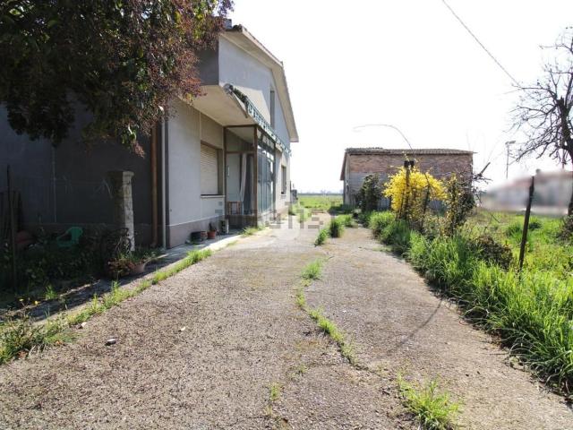 Case e ville in vendita di 196 m² in Via Prese, 53