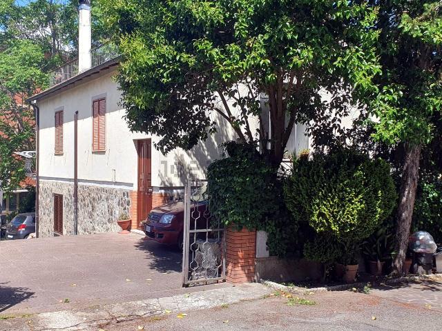 Case e ville in vendita di 200 m²
