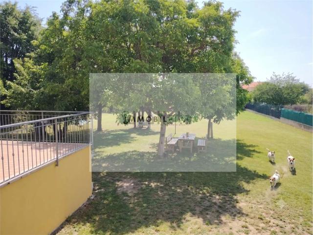 Case e ville in vendita di 200 m²