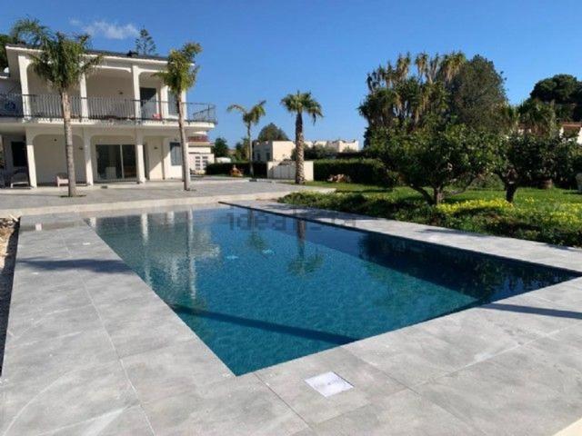 Case e ville in vendita di 200 m²