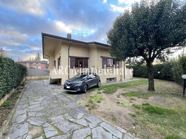 Case e ville in vendita di 200 m²