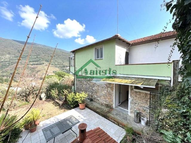 Case e ville in vendita di 200 m²