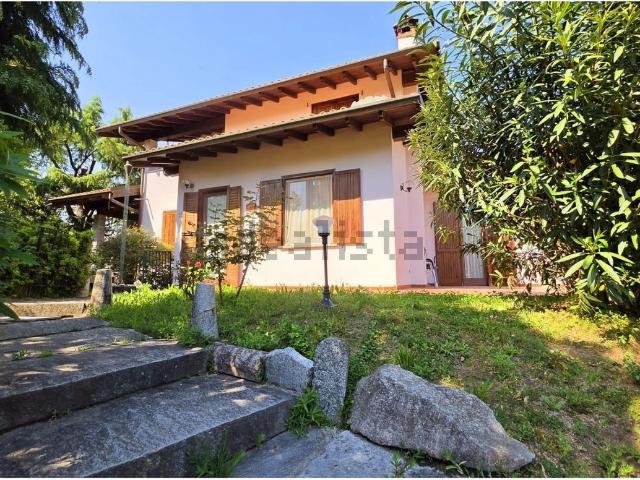 Case e ville in vendita di 200 m²