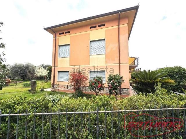 Case e ville in vendita di 200 m²