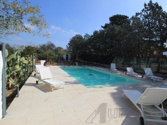 Case e ville in vendita di 200 m²