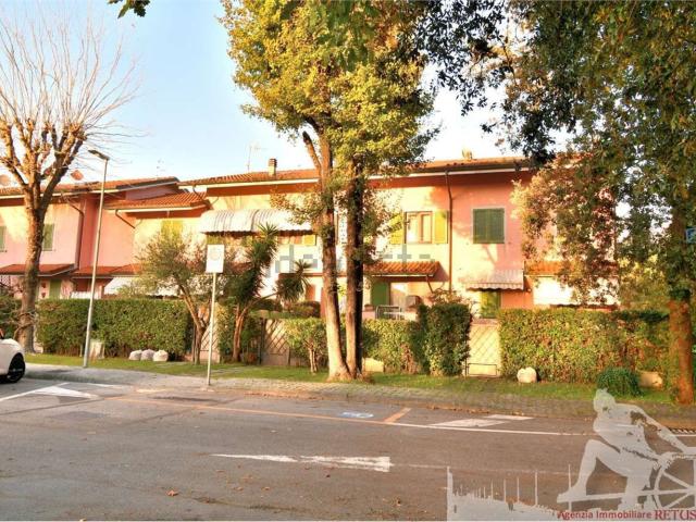 Case e ville in vendita di 200 m²