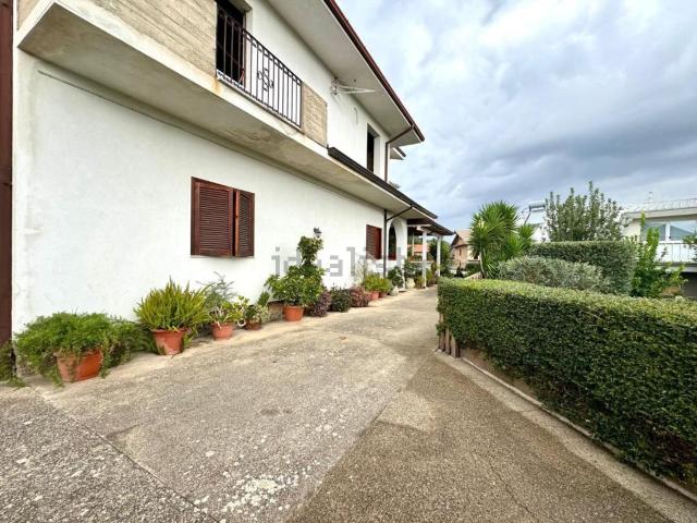 Case e ville in vendita di 200 m²
