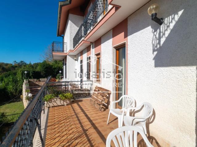 Case e ville in vendita di 200 m²