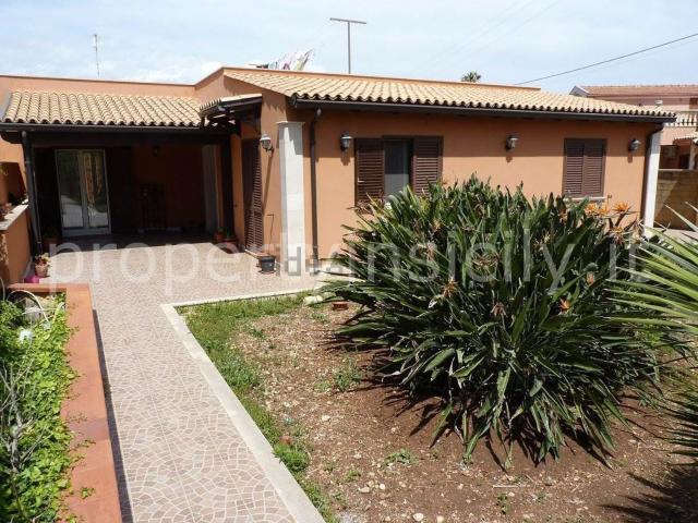 Case e ville in vendita di 200 m²