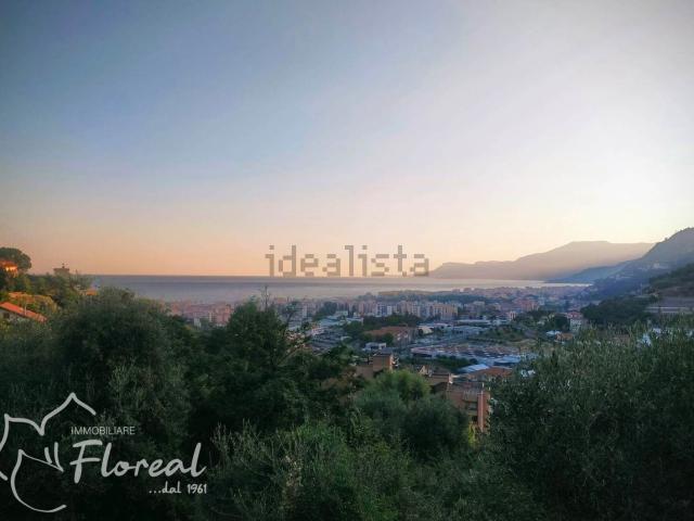 Case e ville in vendita di 200 m²