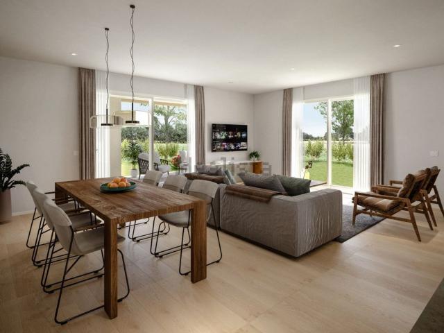 Case e ville in vendita di 200 m² in Via Cornara