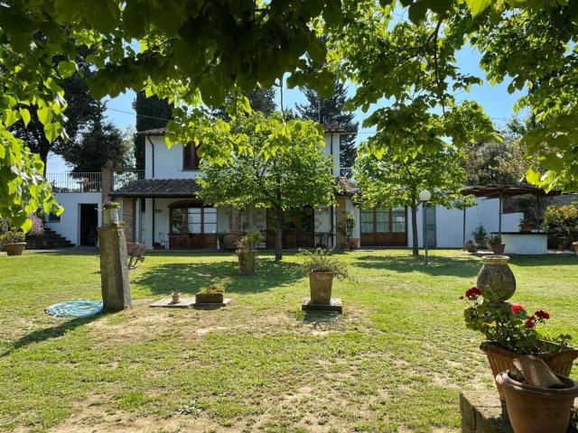 Case e ville in vendita di 200 m² in Via Cusignano