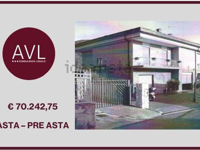 Case e ville in vendita di 200 m² in Via Annunziata