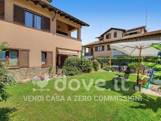 Case e ville in vendita di 200 m² in Via Alessandro Manzoni, 12