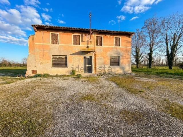 Case e ville in vendita di 200 m² in Via Bianchi