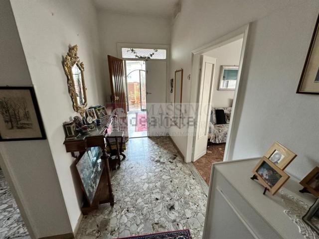 Case e ville in vendita di 200 m² in Via Gorizia
