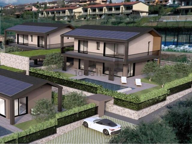 Case e ville in vendita di 200 m² in Via Gioacchino Rossini