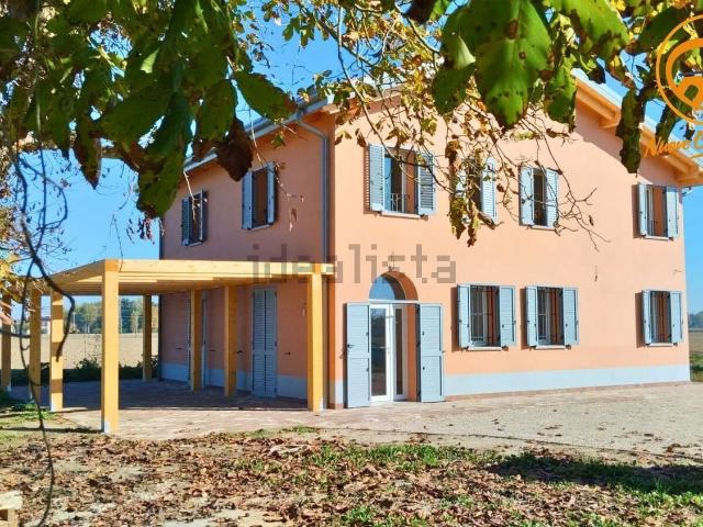 Case e ville in vendita di 200 m² in Via Guazzaloca, 20