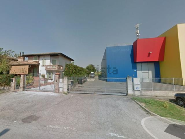 Case e ville in vendita di 200 m² in Via Don Giovanni Minzoni