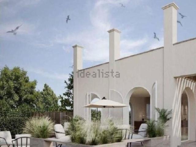 Case e ville in vendita di 200 m² in Via del Littorale