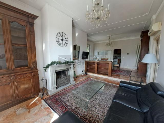 Case e ville in vendita di 200 m² in Via del Palagetto