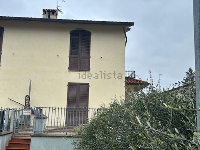 Case e ville in vendita di 200 m² in Via Ettore Troilo