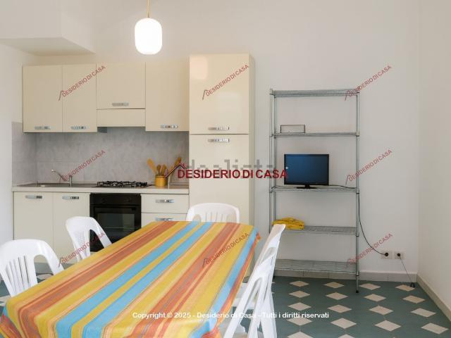 Case e ville in vendita di 200 m² in Via Faro, 10