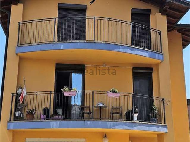 Case e ville in vendita di 200 m² in Via Leoncavallo, 46